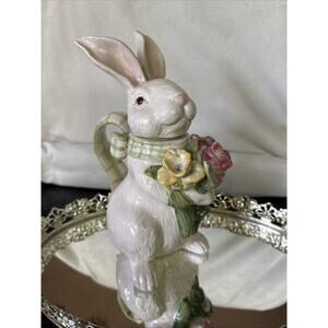 KALDUN & BOGLE TEAPOT BUNNY RABBIT FLORAL WITH Scarf Handle Hand Painted 9”